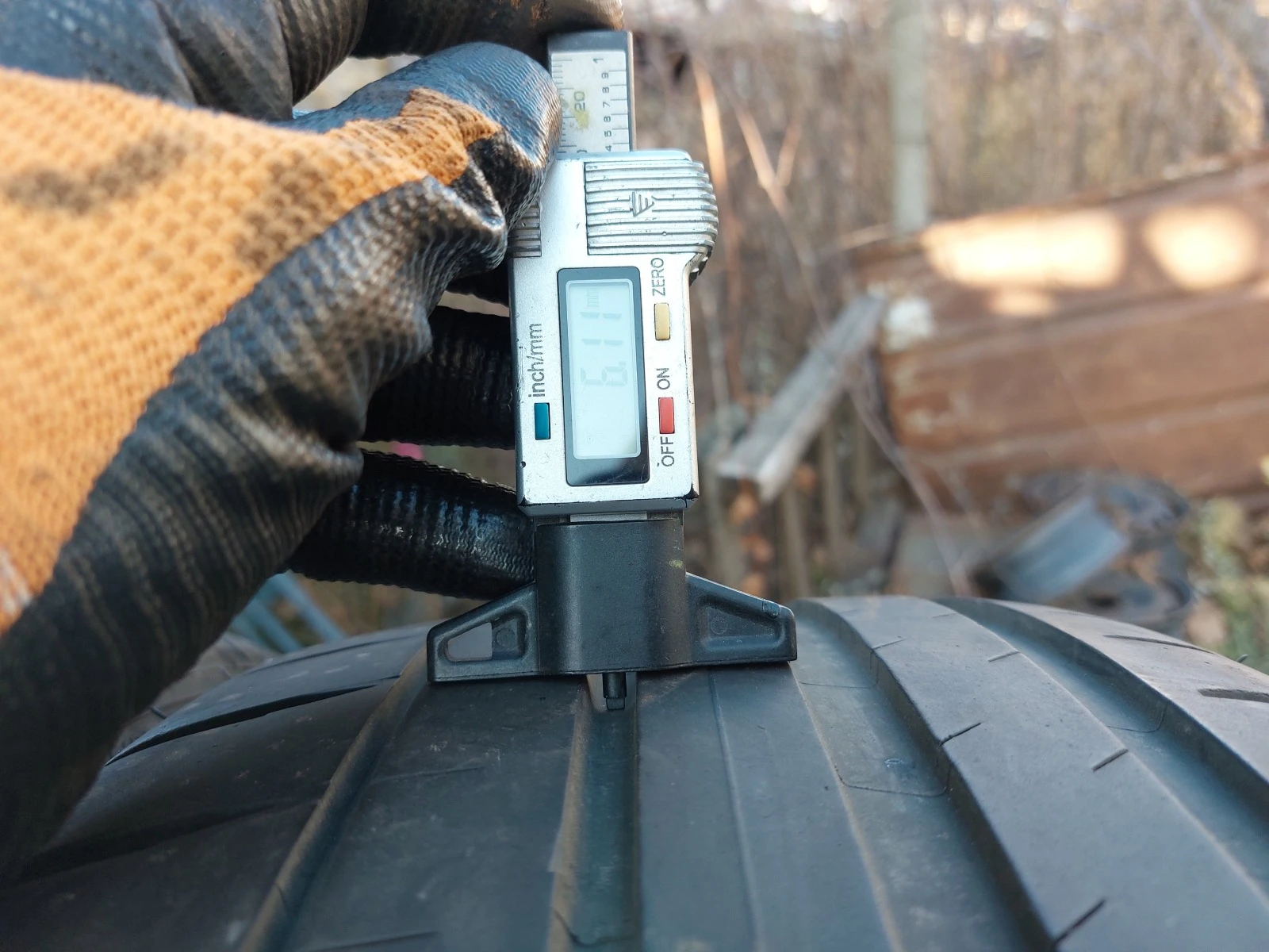 ���� 225/40R18 | Mobile.bg � ����������� 4