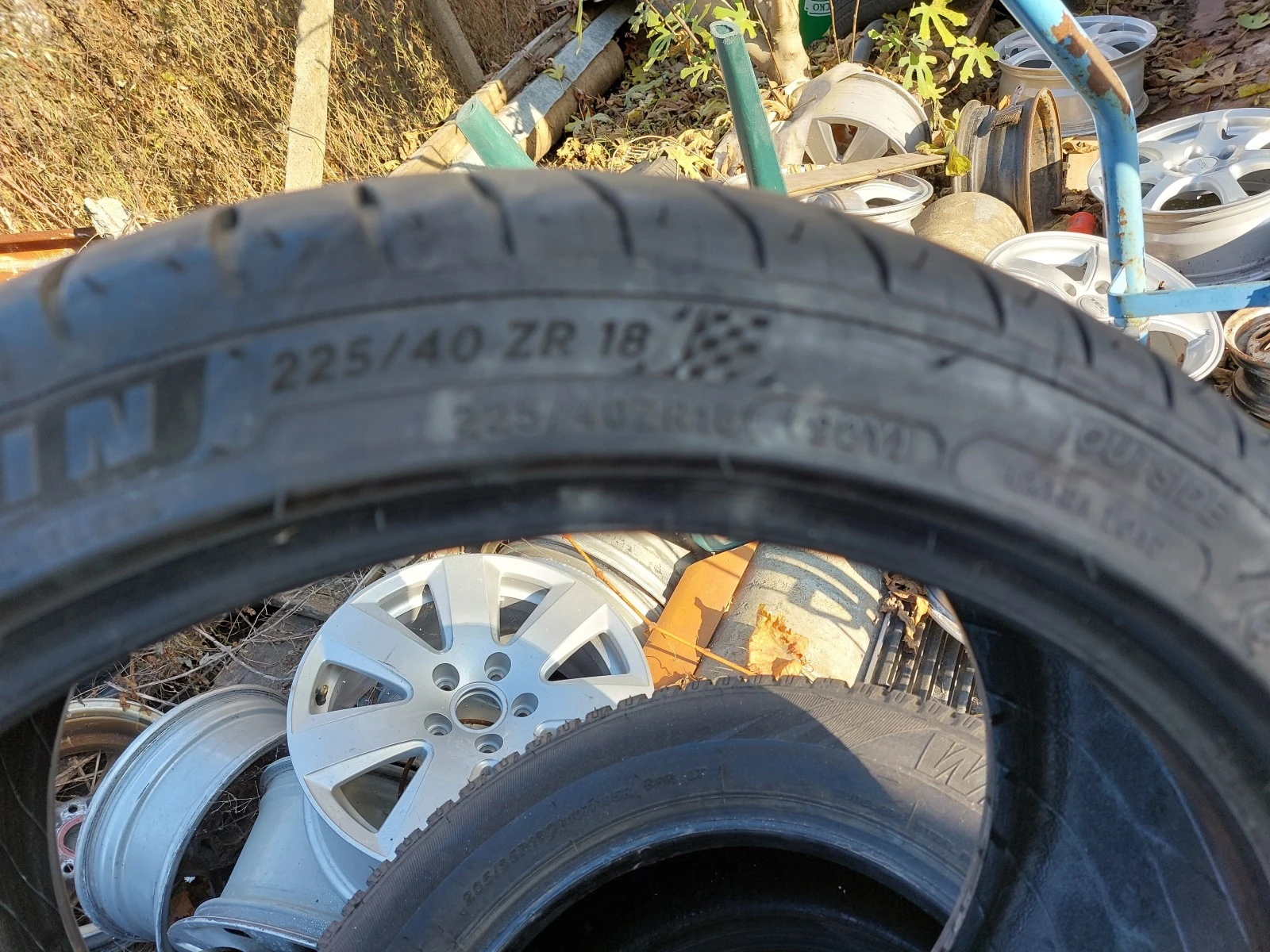 ���� 225/40R18 | Mobile.bg � ����������� 6