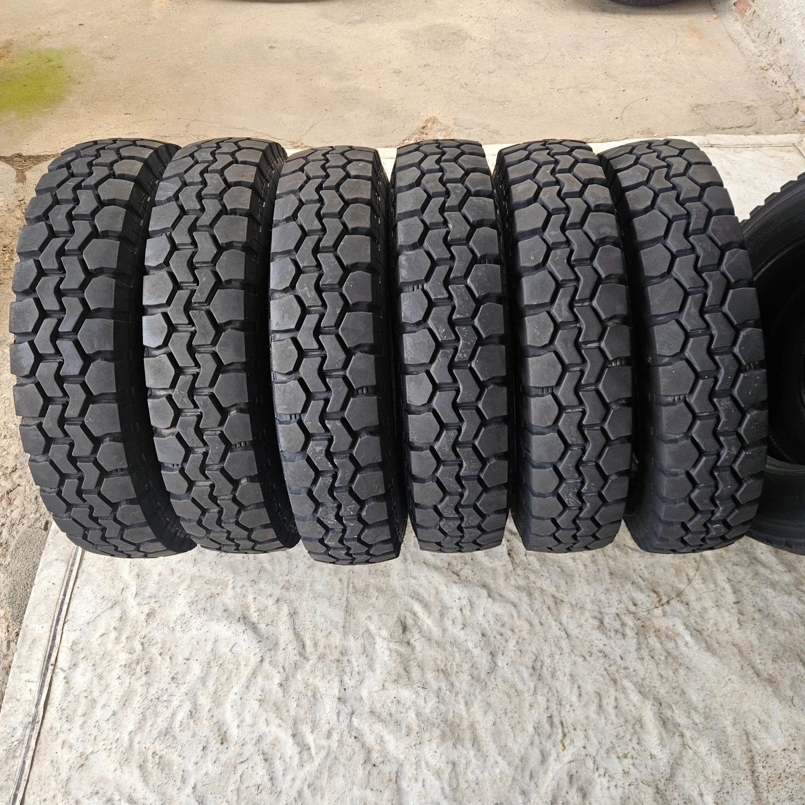  235/85R20 | Mobile.bg   1