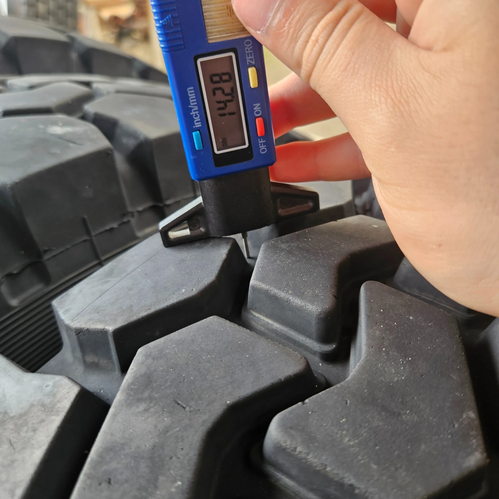  235/85R20 | Mobile.bg   7