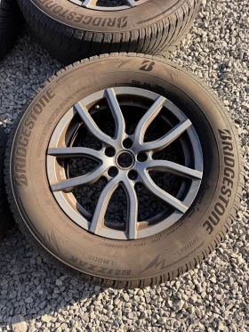 Гуми с джанти Bridgestone 245/65R17, снимка 4 - Гуми и джанти - 53163182
