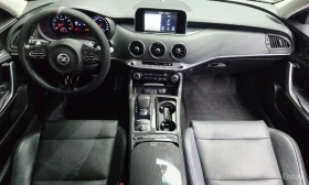 Kia Stinger 2.0* TURBO* 2WD* PLATINUM* ПОДГРЕВ* ОБДУХВАНЕ, снимка 4