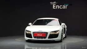 Audi R8 5.2 V10 Coupe, снимка 3