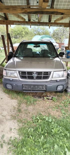 Subaru Forester 2.0, снимка 1