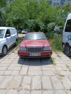 Mercedes-Benz C 200 СЕДАН, снимка 1