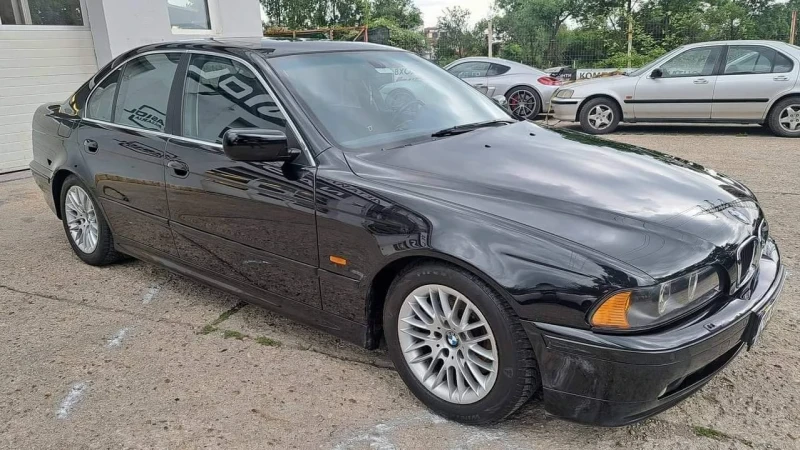 BMW 525, снимка 2 - Автомобили и джипове - 47746798