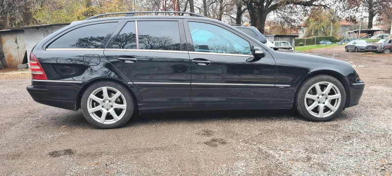 Mercedes-Benz C 270 Avantgarde, снимка 6 - Автомобили и джипове - 48160513