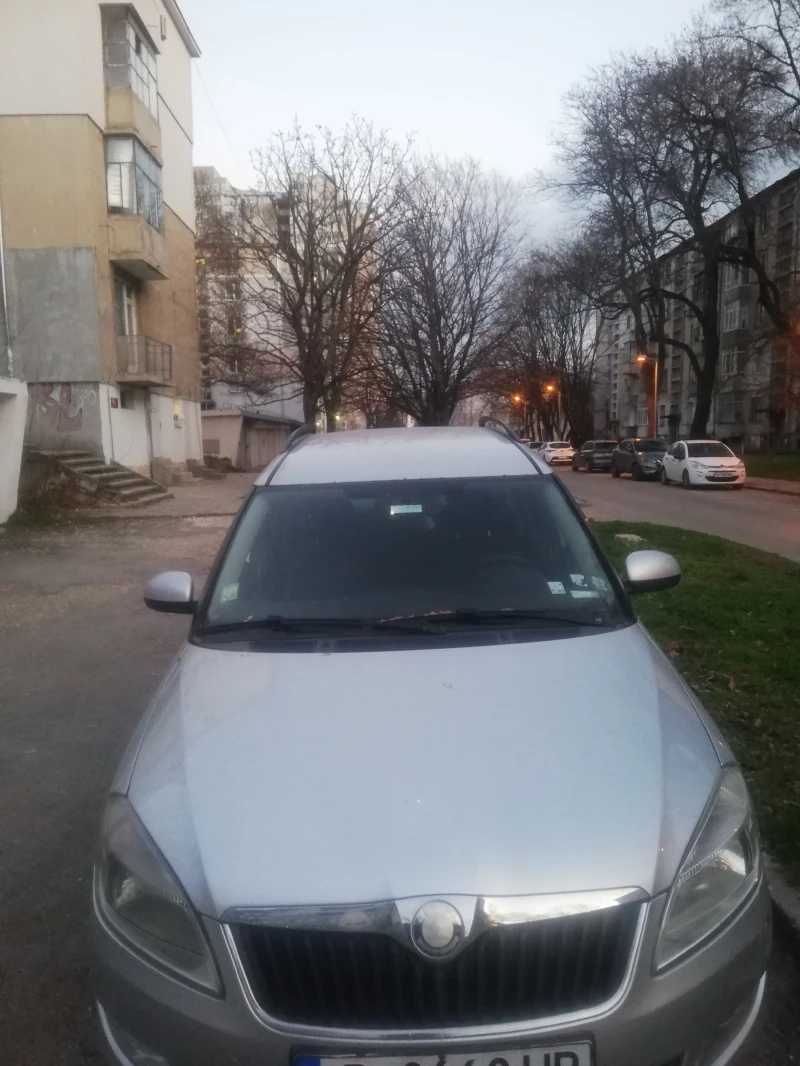 Skoda Roomster, снимка 2 - Автомобили и джипове - 51048900