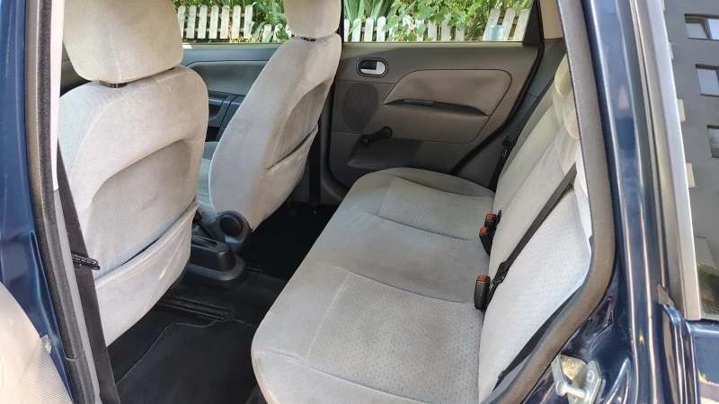 Ford Fiesta, снимка 7 - Автомобили и джипове - 50840985