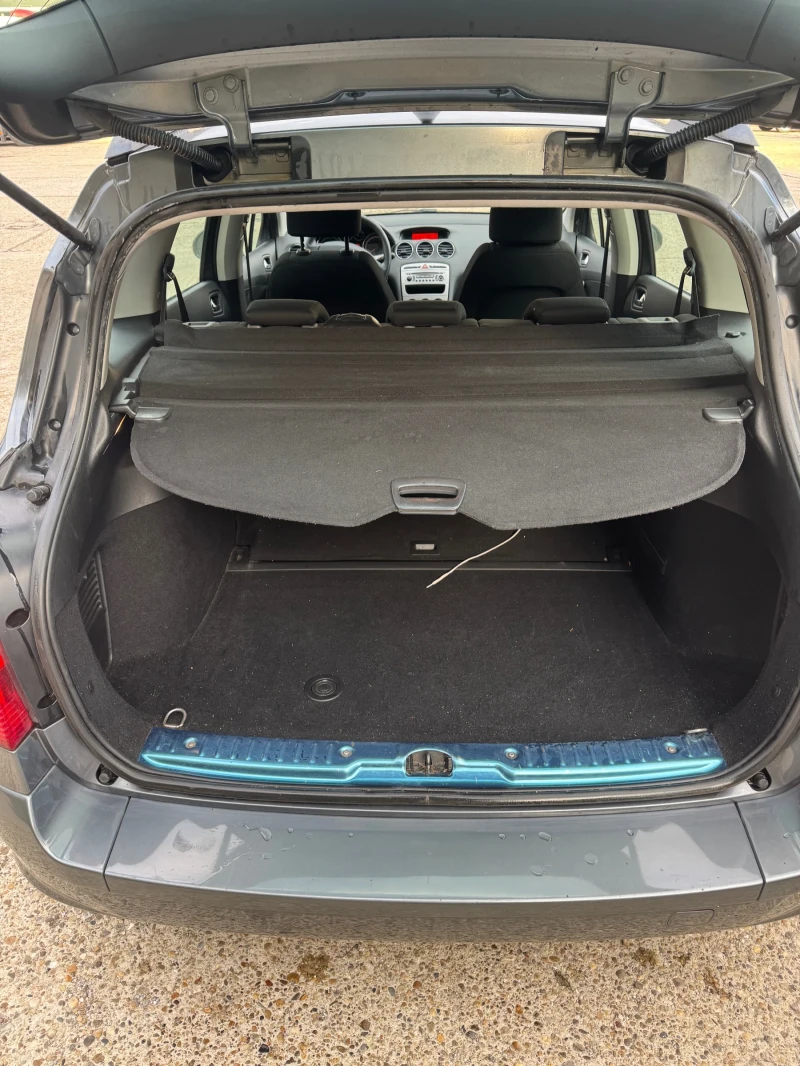 Peugeot 308, снимка 8 - Автомобили и джипове - 52029364