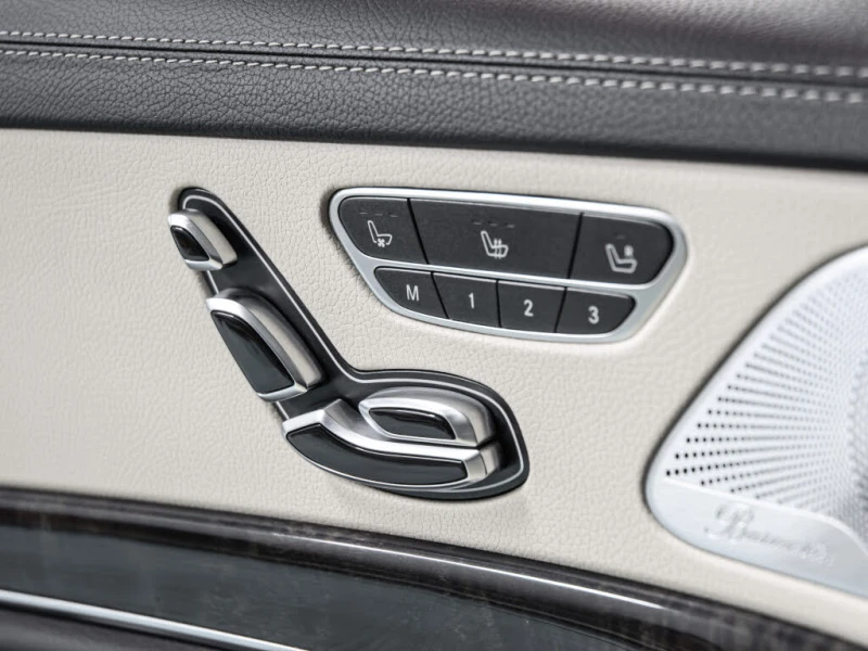 Mercedes-Benz S 560 4MATIC * АвтоКредит (ЦЕНА ДО БГ), снимка 16 - Автомобили и джипове - 52555061