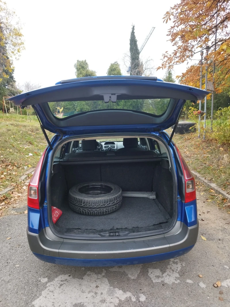 Renault Megane, снимка 6 - Автомобили и джипове - 52789298