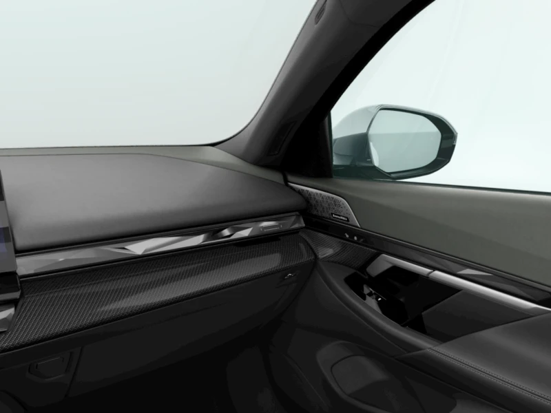 BMW 550 xDrive Sedan, снимка 10 - Автомобили и джипове - 53430833