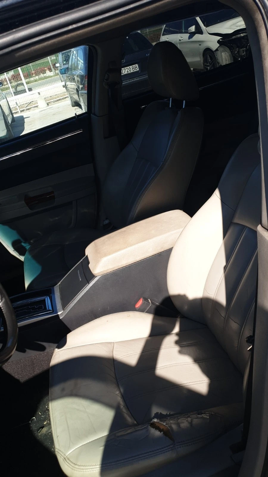 Chrysler 300c   | Mobile.bg   12