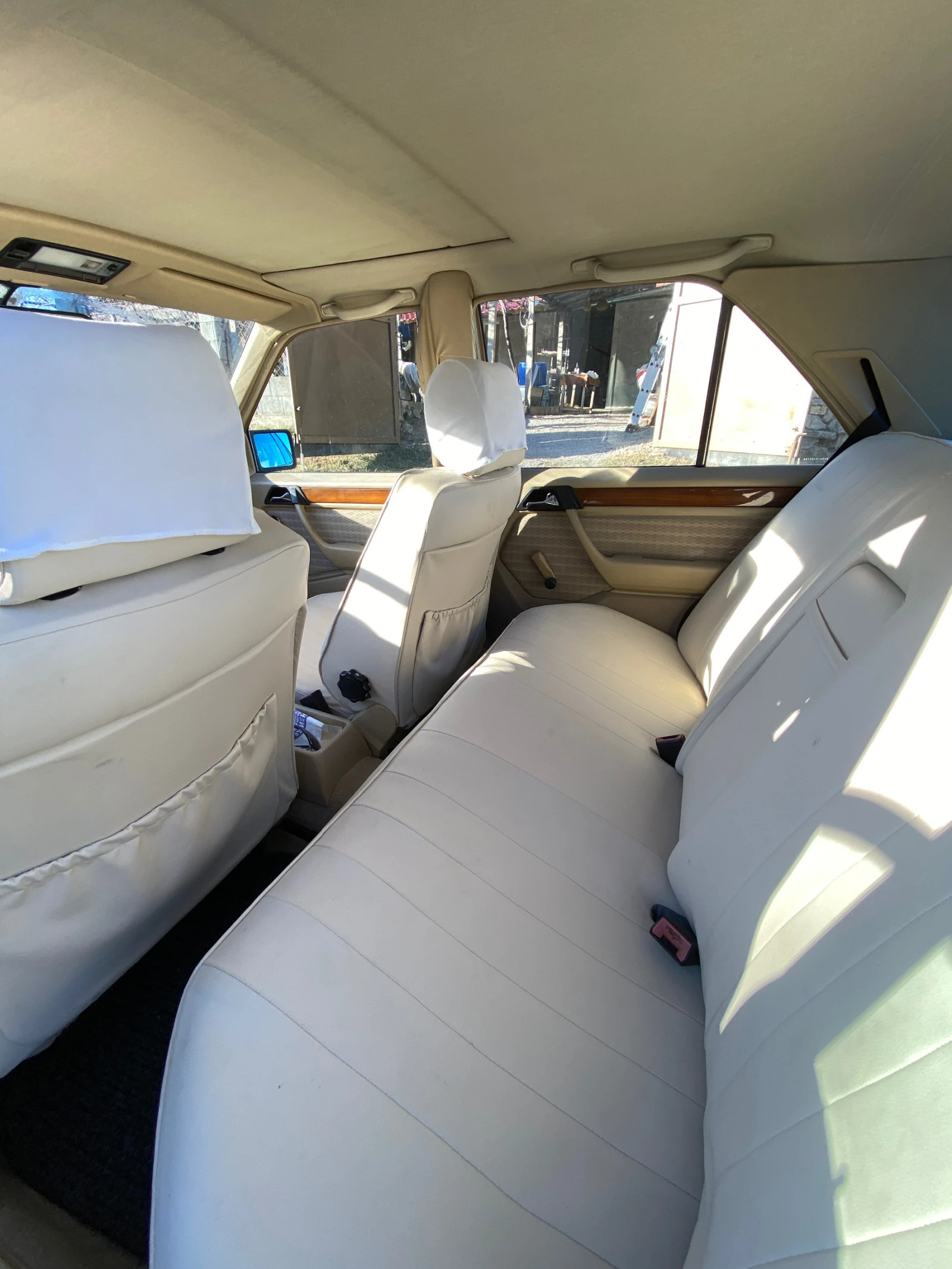 Mercedes-Benz E 260 | Mobile.bg   11