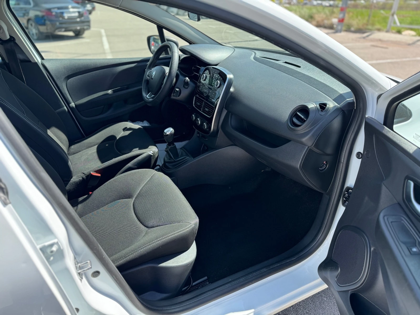 Renault Clio 1.5DCI-2018-KTEO | Mobile.bg — изображение 14