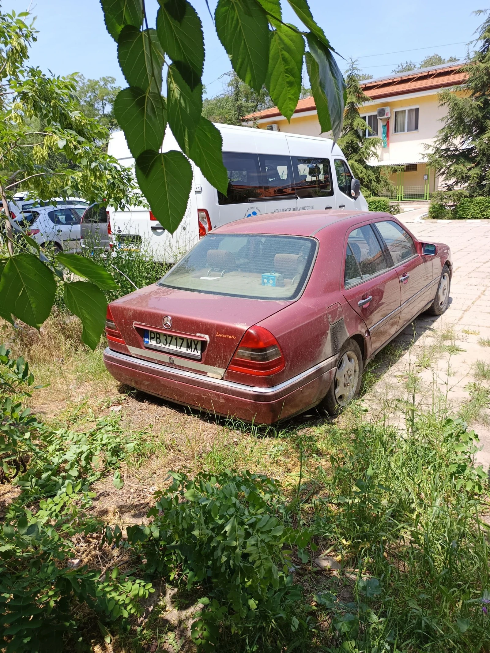 Mercedes-Benz C 200 СЕДАН - изображение 5