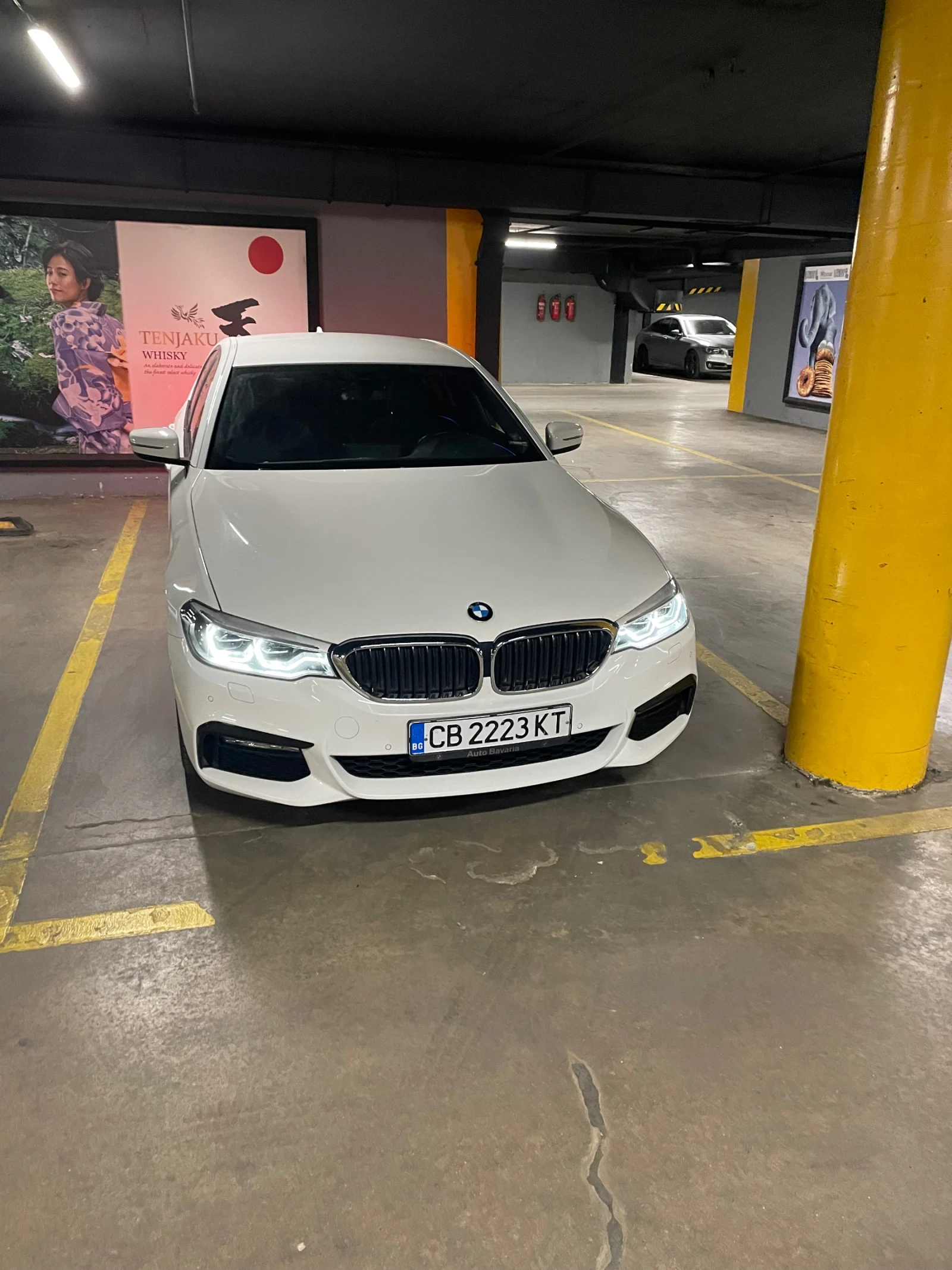 BMW 520 520 x drive - изображение 7