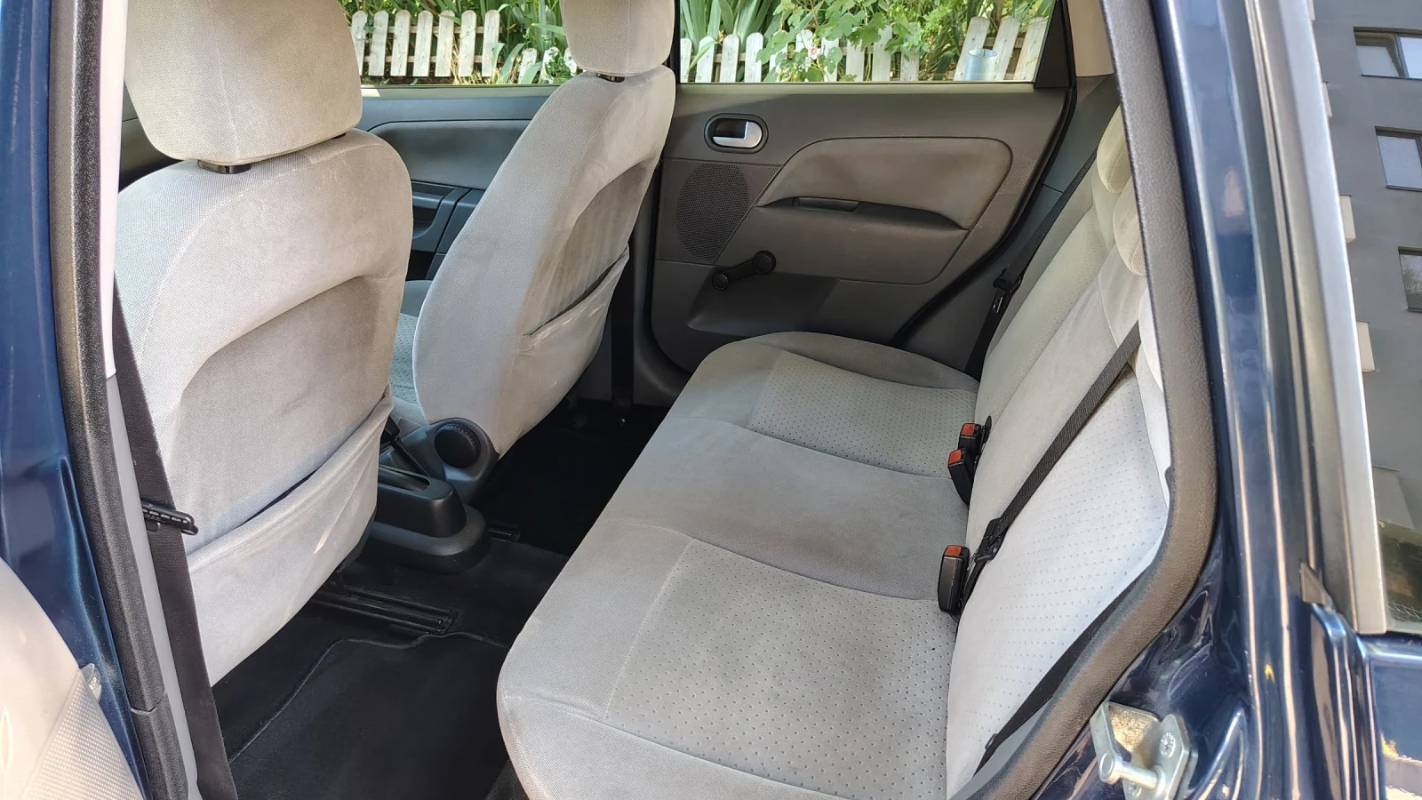 Ford Fiesta  - изображение 7