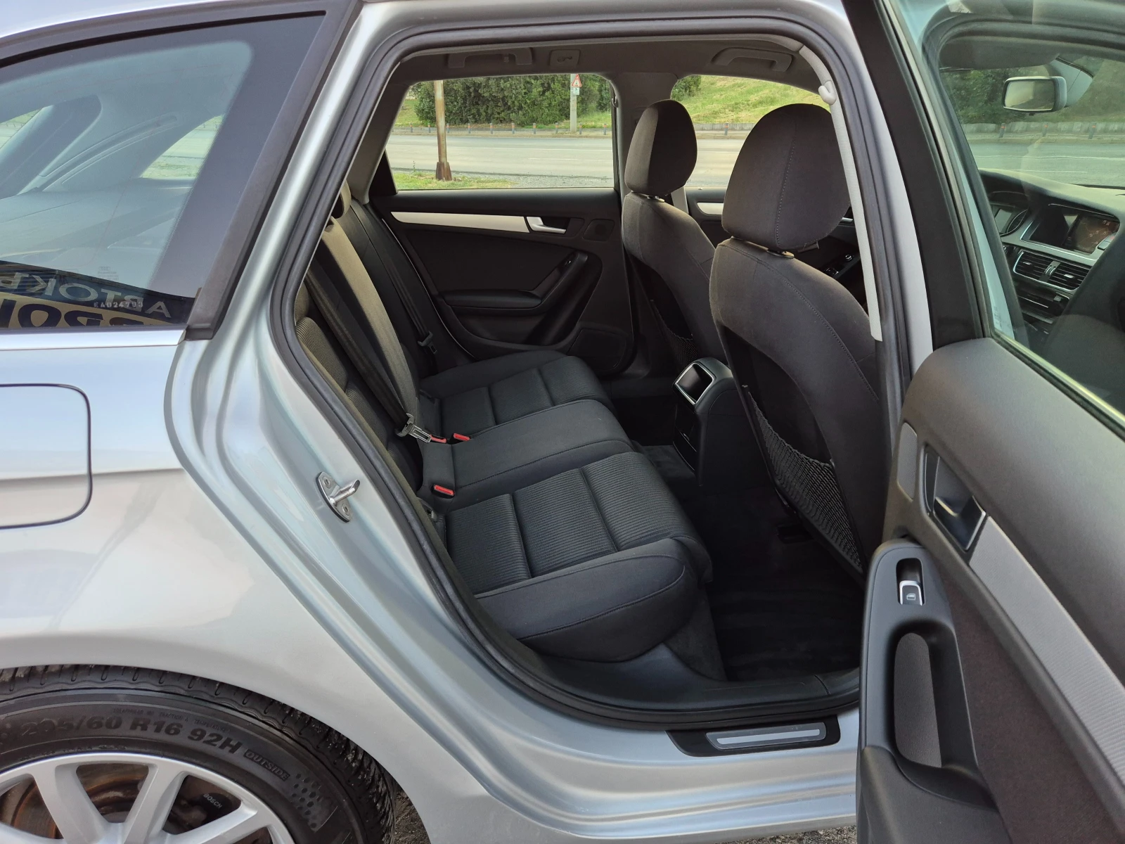 Audi A4 2.0TDI - изображение 10
