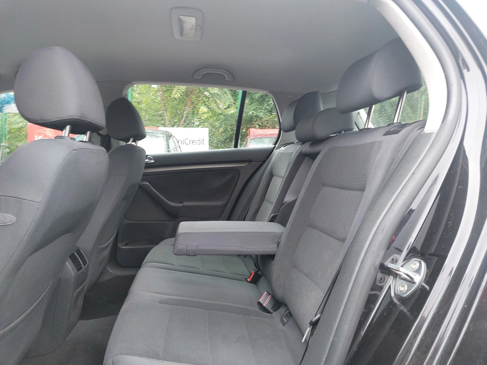 VW Golf 1.9TDI* 36м. х 201лв.*  - изображение 9