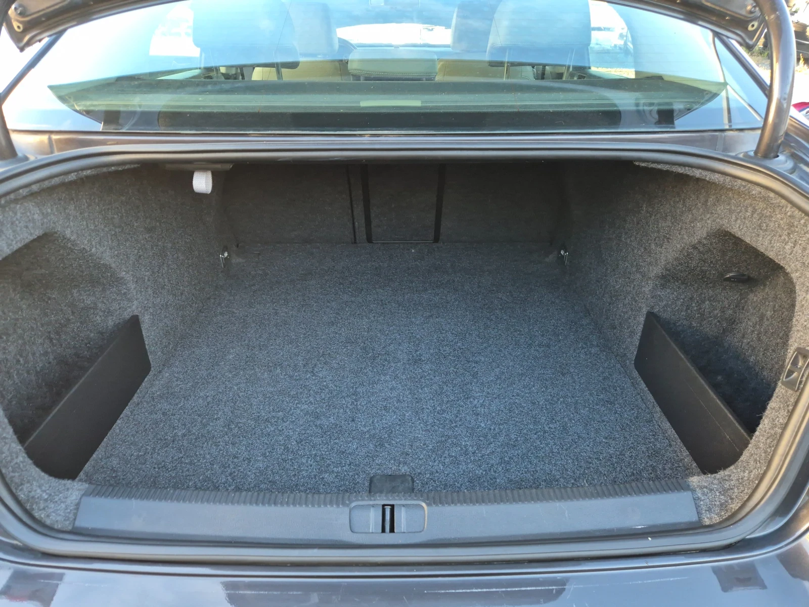 VW Passat   | Mobile.bg   13