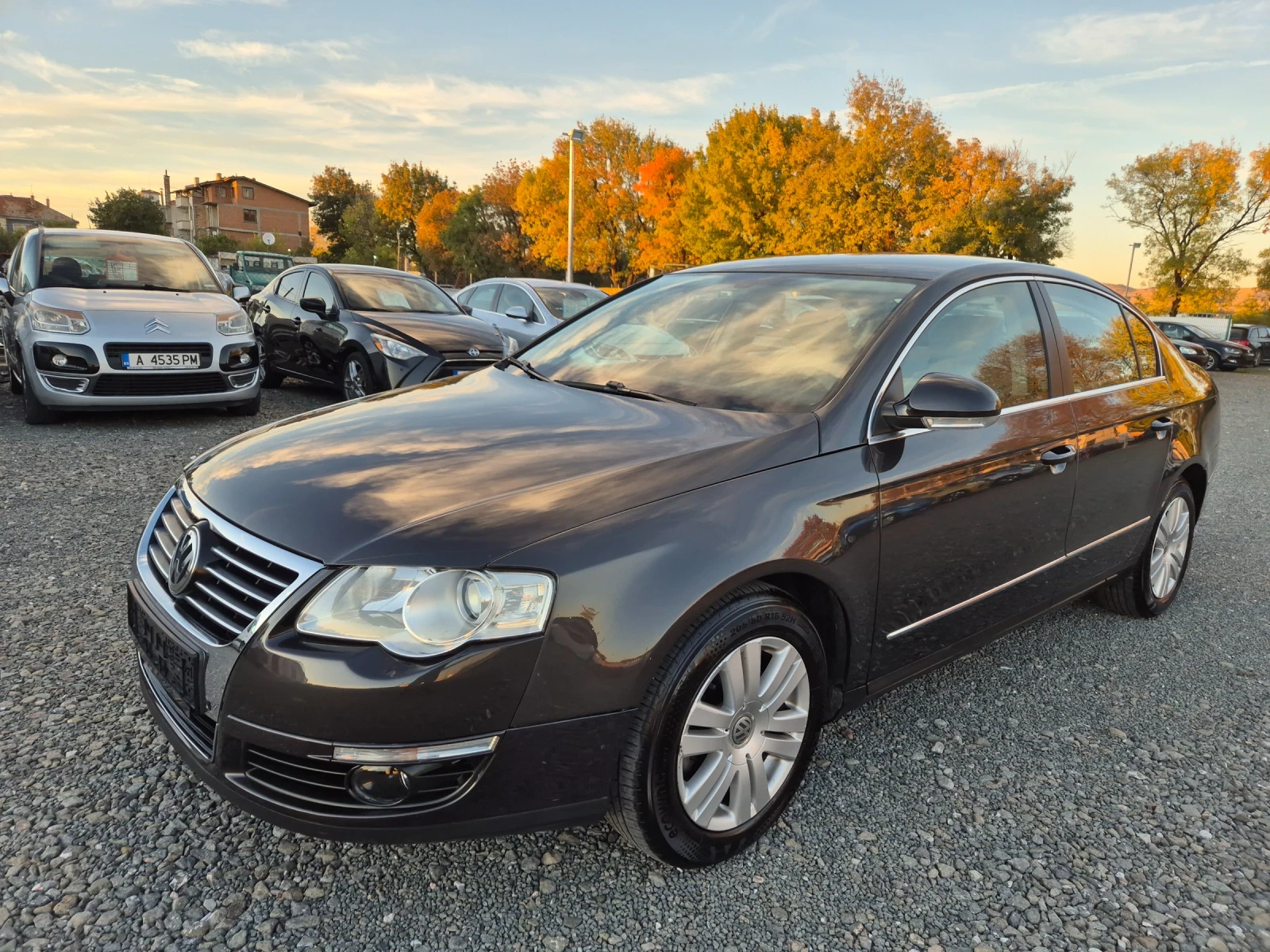 VW Passat Автоматик Седан - изображение 3