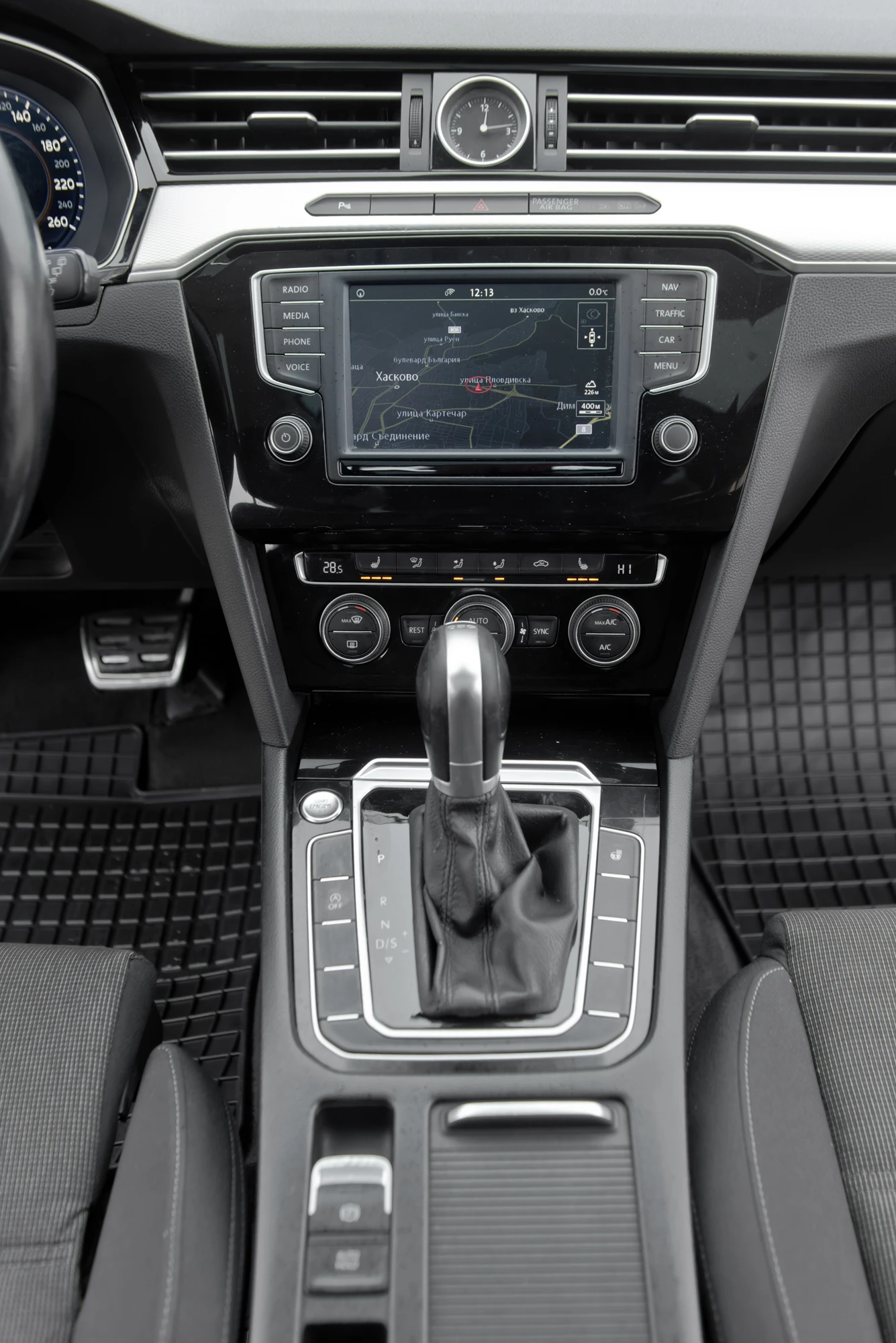 VW Passat 2.0 TDI-RLine-NAVI-DIGITAL COCKPIT-LED-��������  | Mobile.bg � ����������� 14