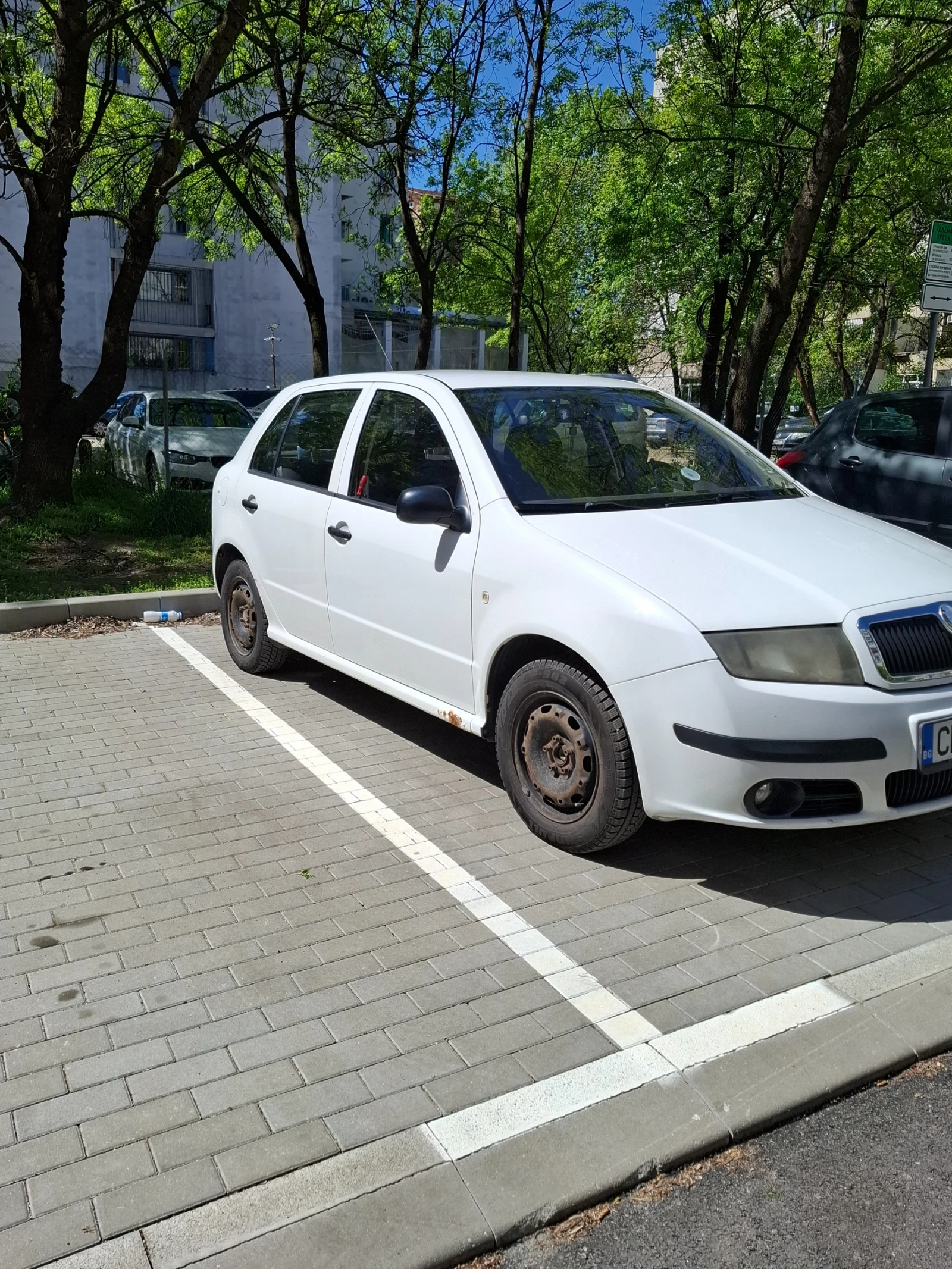 Skoda Fabia, снимка 3 - Автомобили и джипове - 54333830