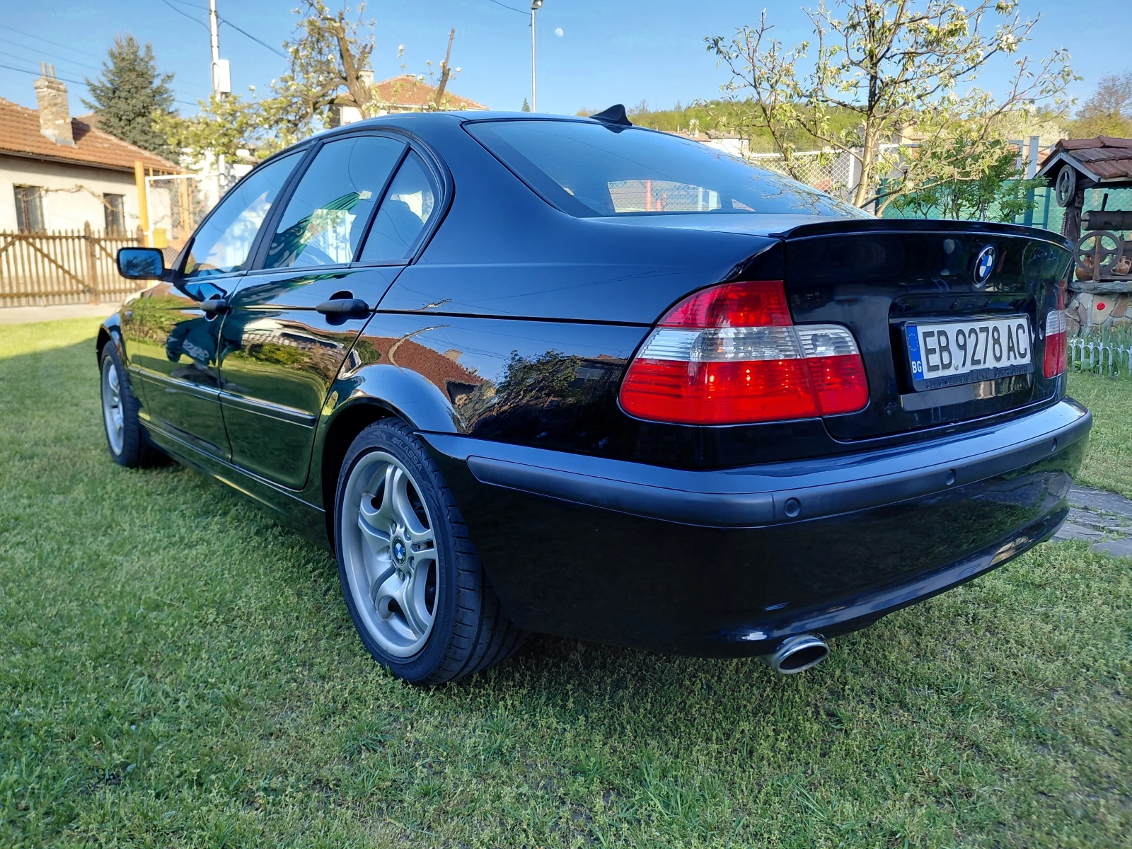 BMW 318 iSE, снимка 5 - Автомобили и джипове - 54346314