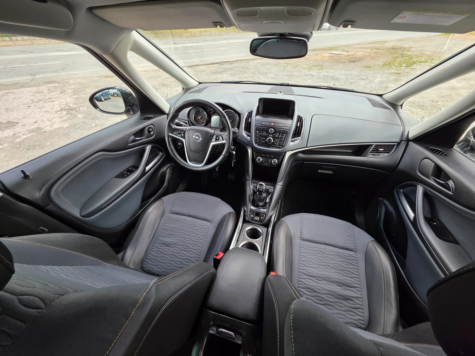 Opel Zafira 2.0 D 130 k.c, снимка 11 - Автомобили и джипове - 54386981