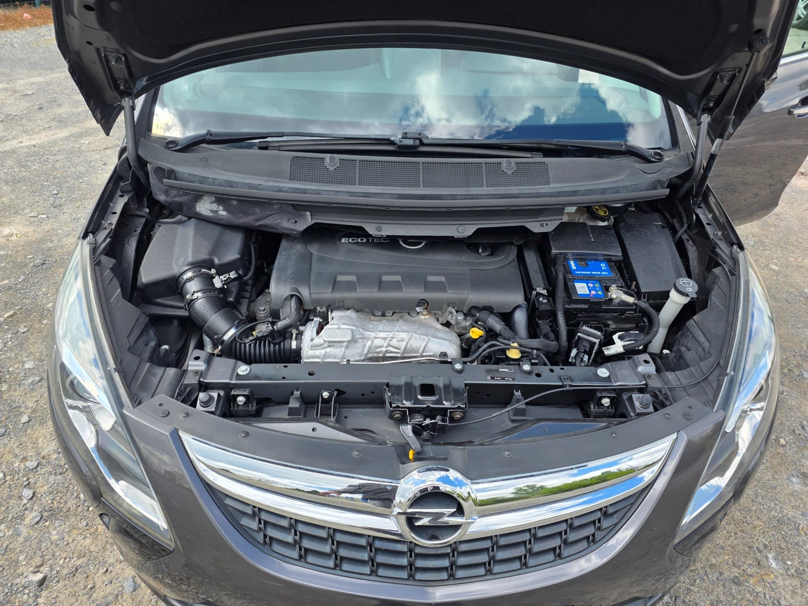 Opel Zafira 2.0 D 130 k.c, снимка 17 - Автомобили и джипове - 54386981
