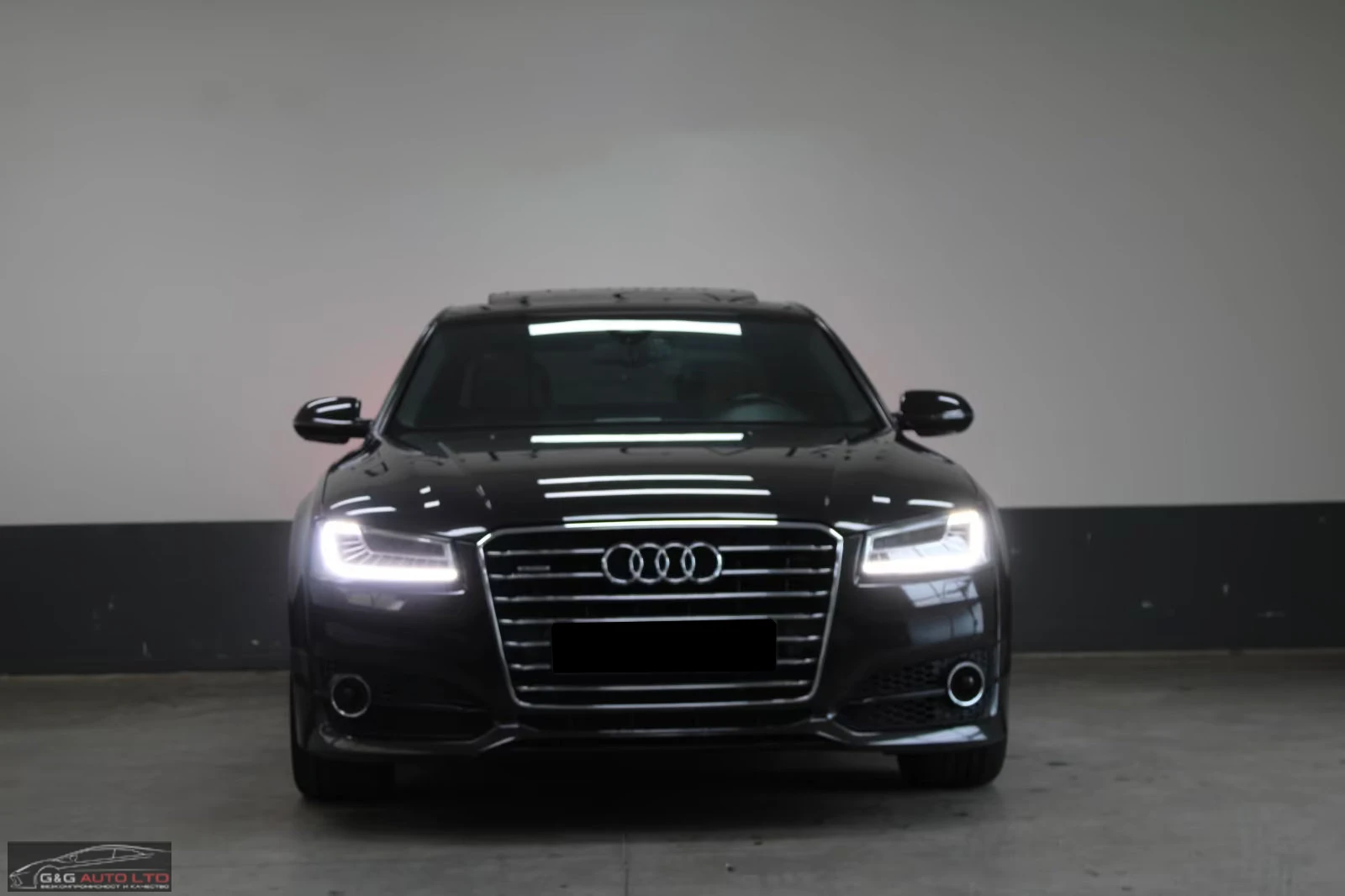 Audi A8 3.0TDI/262HP/MATRIX/PANO/CAM/BOSE/MEMO/NAVI/350q, снимка 2 - Автомобили и джипове - 54701659