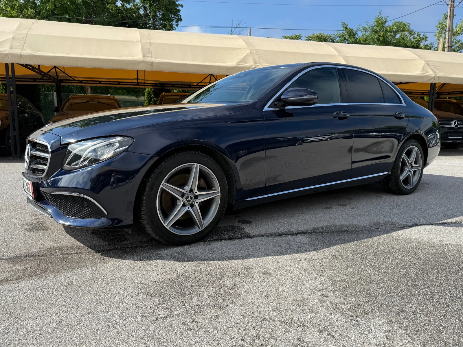 Mercedes-Benz E 220 d 4-MATIC 9G-TRONIC !!!!  ТОП СЪСТОЯНИЕ !!!!, снимка 6 - Автомобили и джипове - 54746750