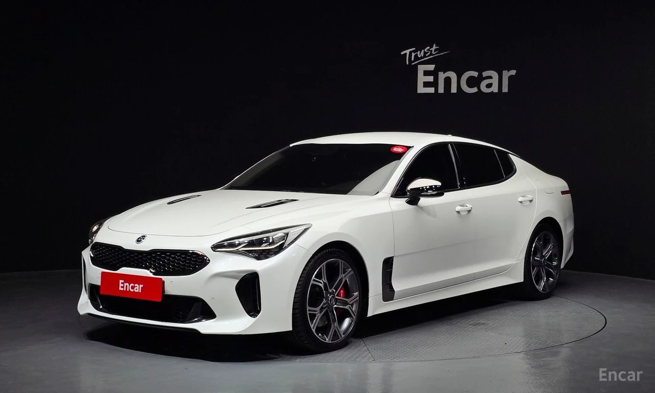 Kia Stinger 2.0* TURBO* 2WD* PLATINUM* ПОДГРЕВ* ОБДУХВАНЕ