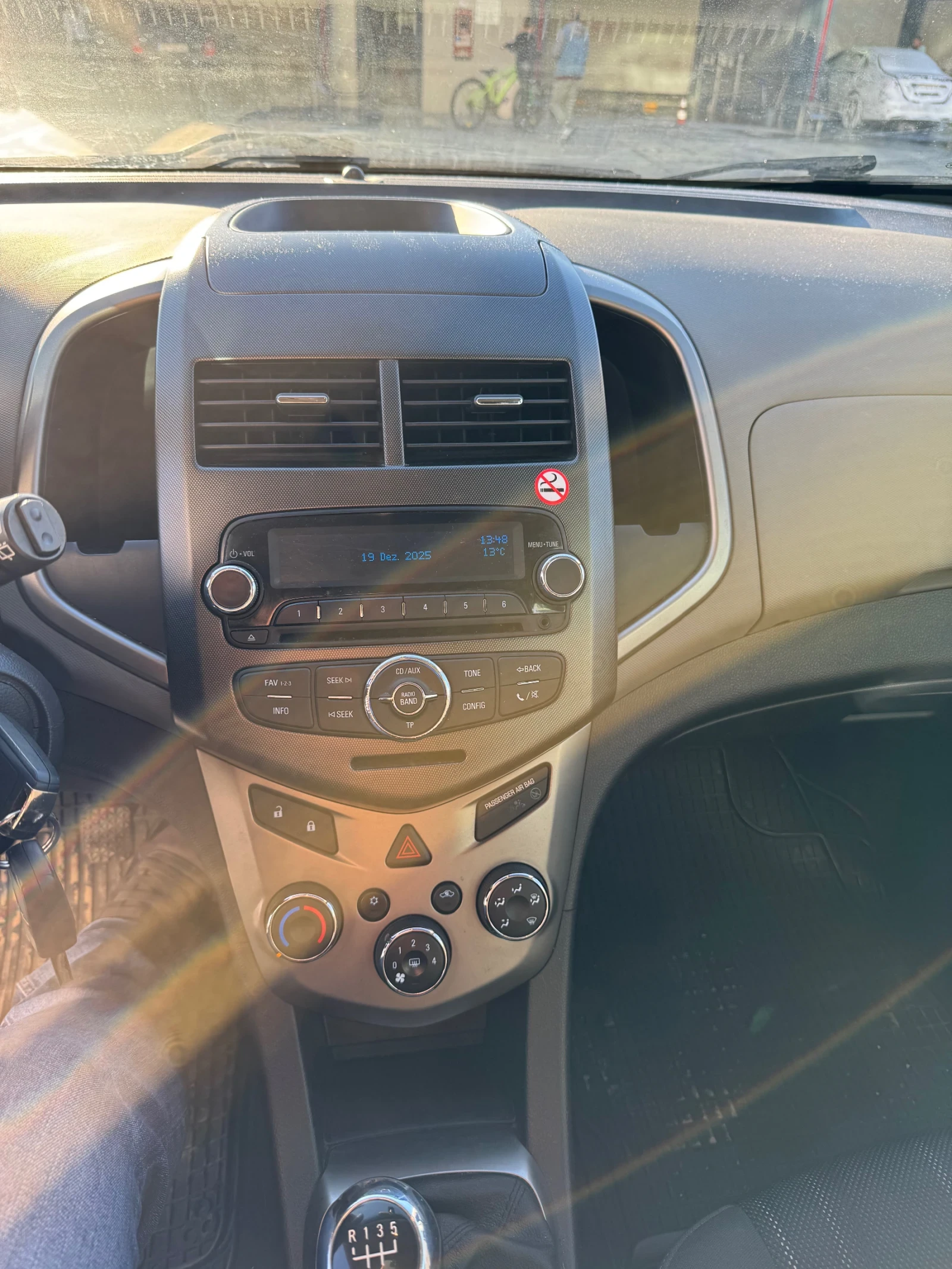 Chevrolet Aveo, снимка 8 - Автомобили и джипове - 54875702