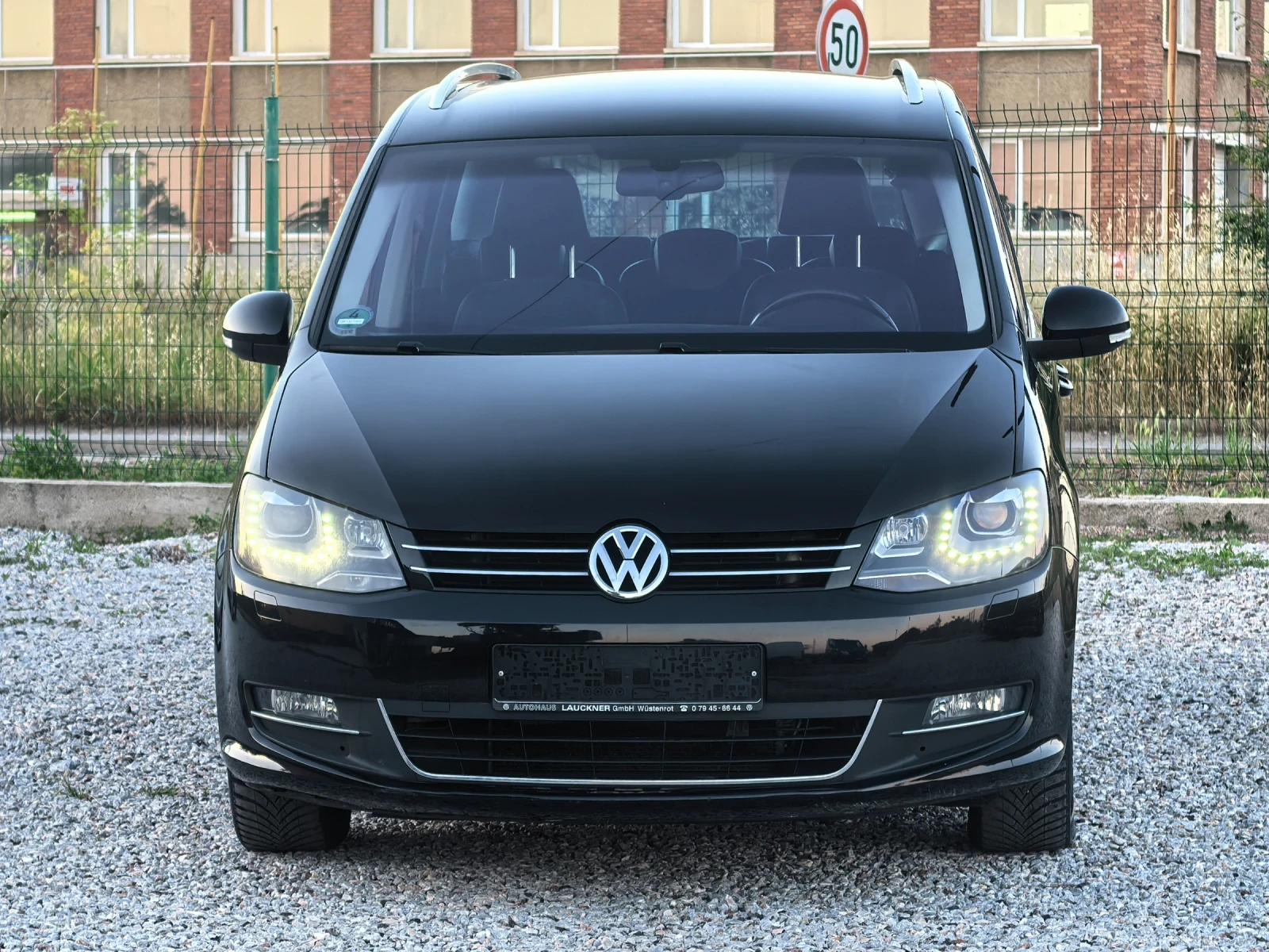 VW Sharan 2.0 TDI * 140 к.с * 7 места, снимка 2 - Автомобили и джипове - 54905926