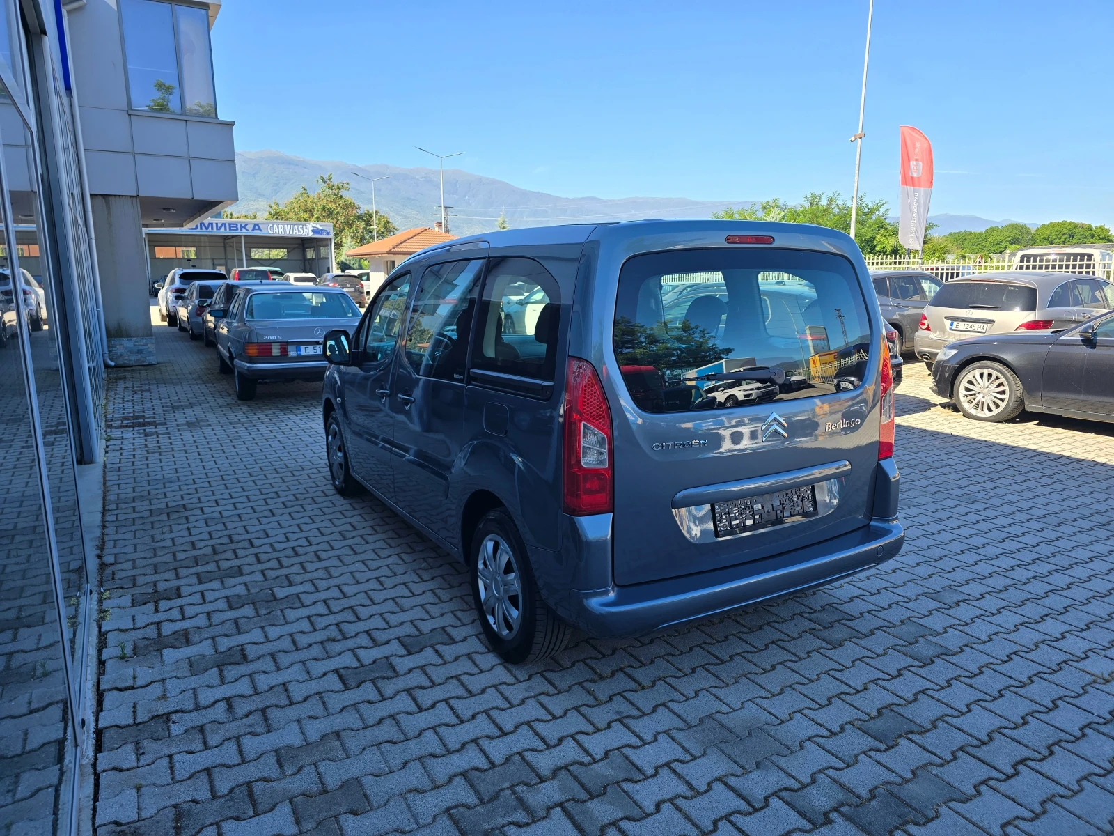 Citroen Berlingo 1.6 HDi !! , снимка 4 - Автомобили и джипове - 54948511