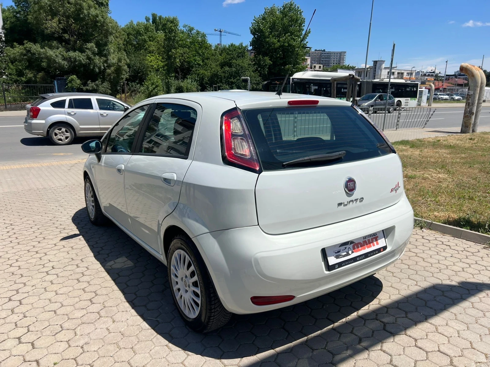 Fiat Punto 1.3JTD/EURO.5B, снимка 6 - Автомобили и джипове - 54976778