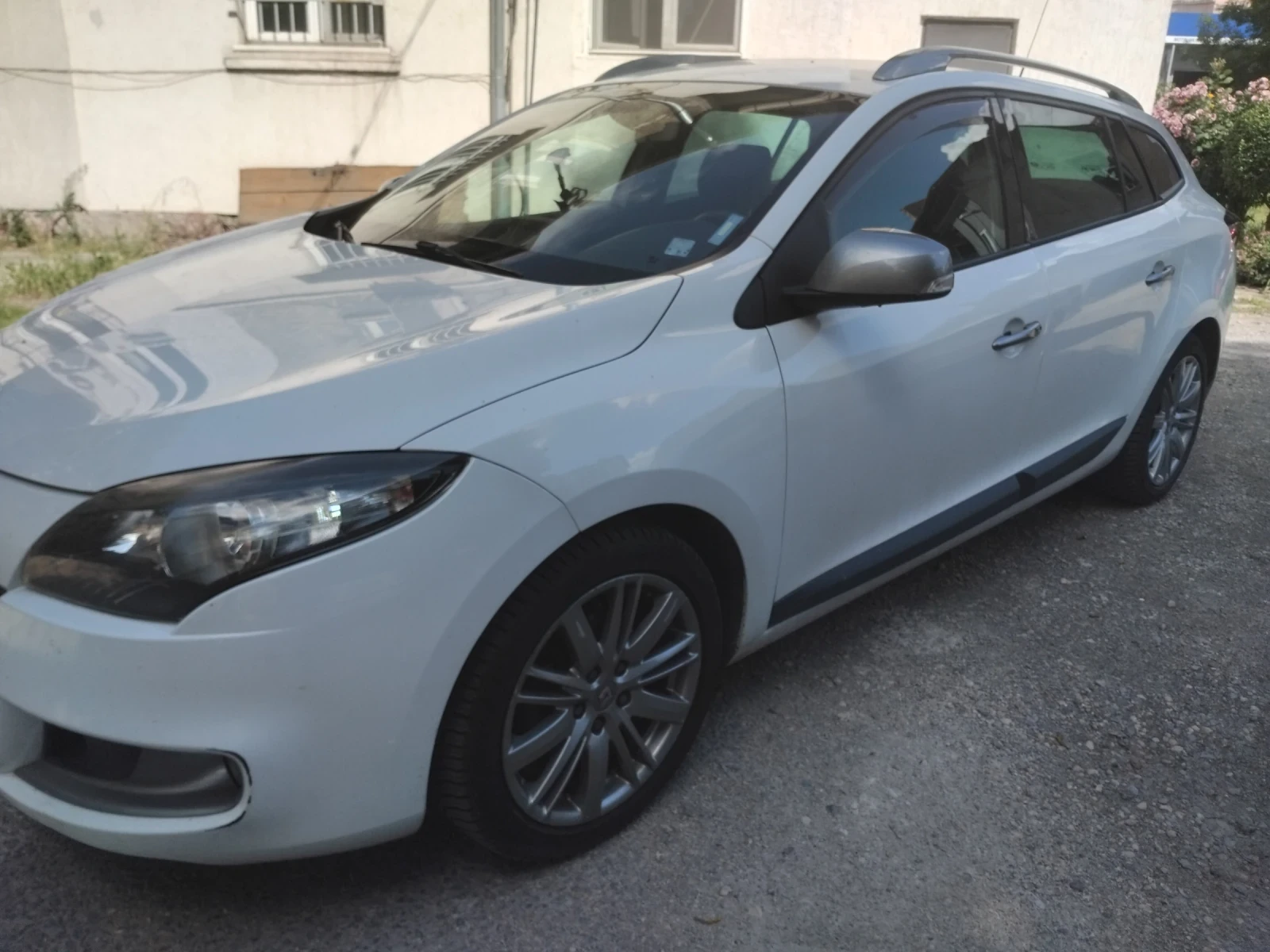 Renault Megane GT Line, снимка 3 - Автомобили и джипове - 54990492