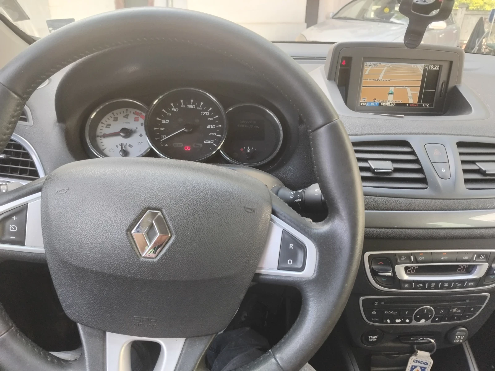 Renault Megane GT Line, снимка 2 - Автомобили и джипове - 54990492