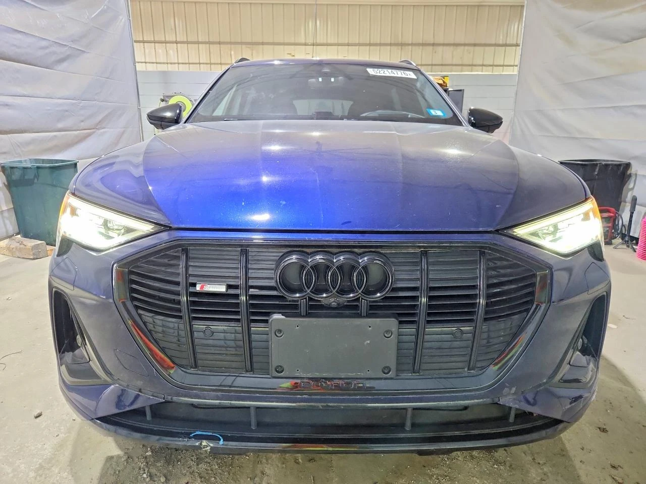 Audi E-Tron Chronos, снимка 5 - Автомобили и джипове - 55240978