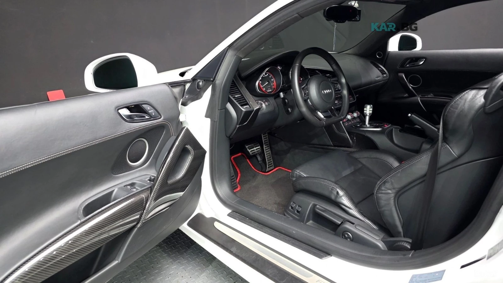 Audi R8 5.2 V10 Coupe, снимка 11 - Автомобили и джипове - 55242951