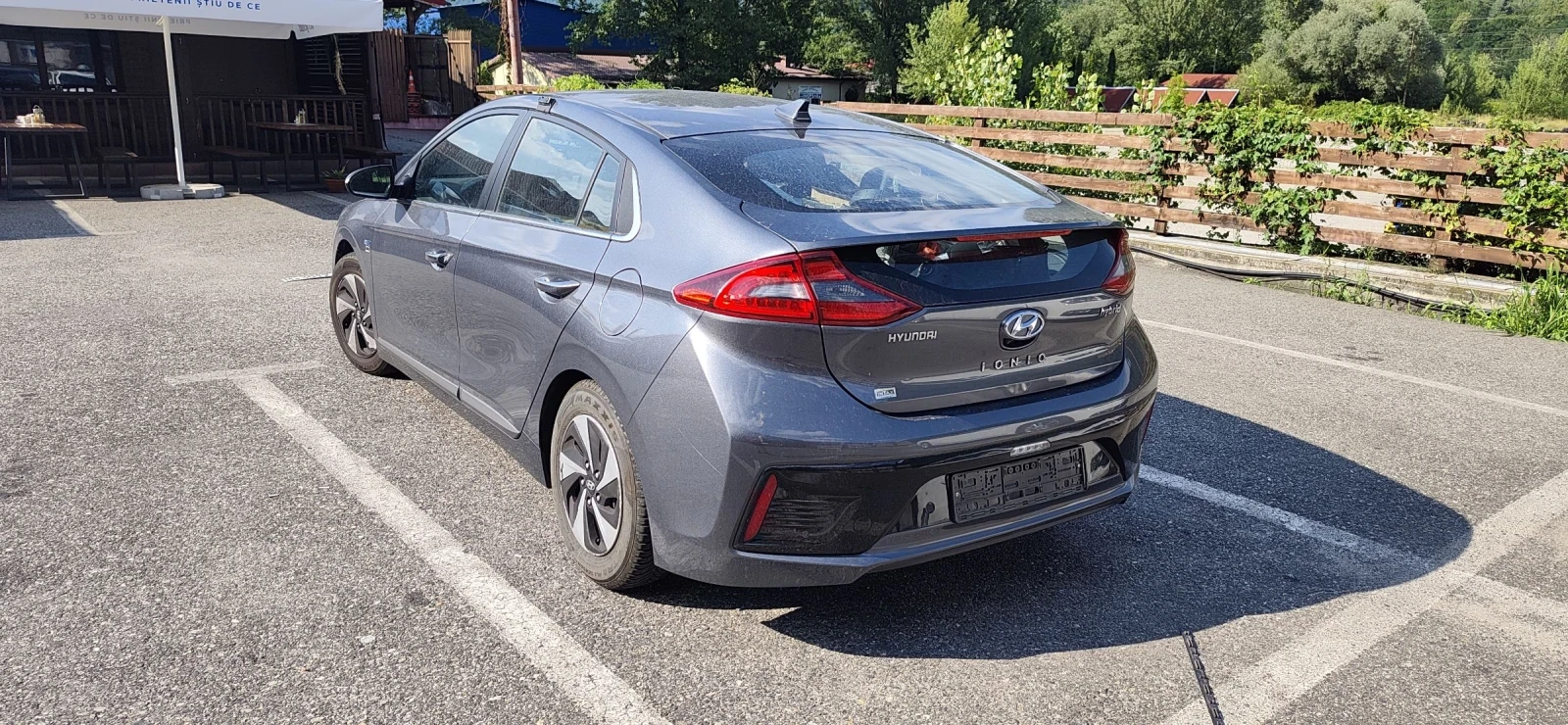 Hyundai Ioniq Хибрид , снимка 3 - Автомобили и джипове - 55434695
