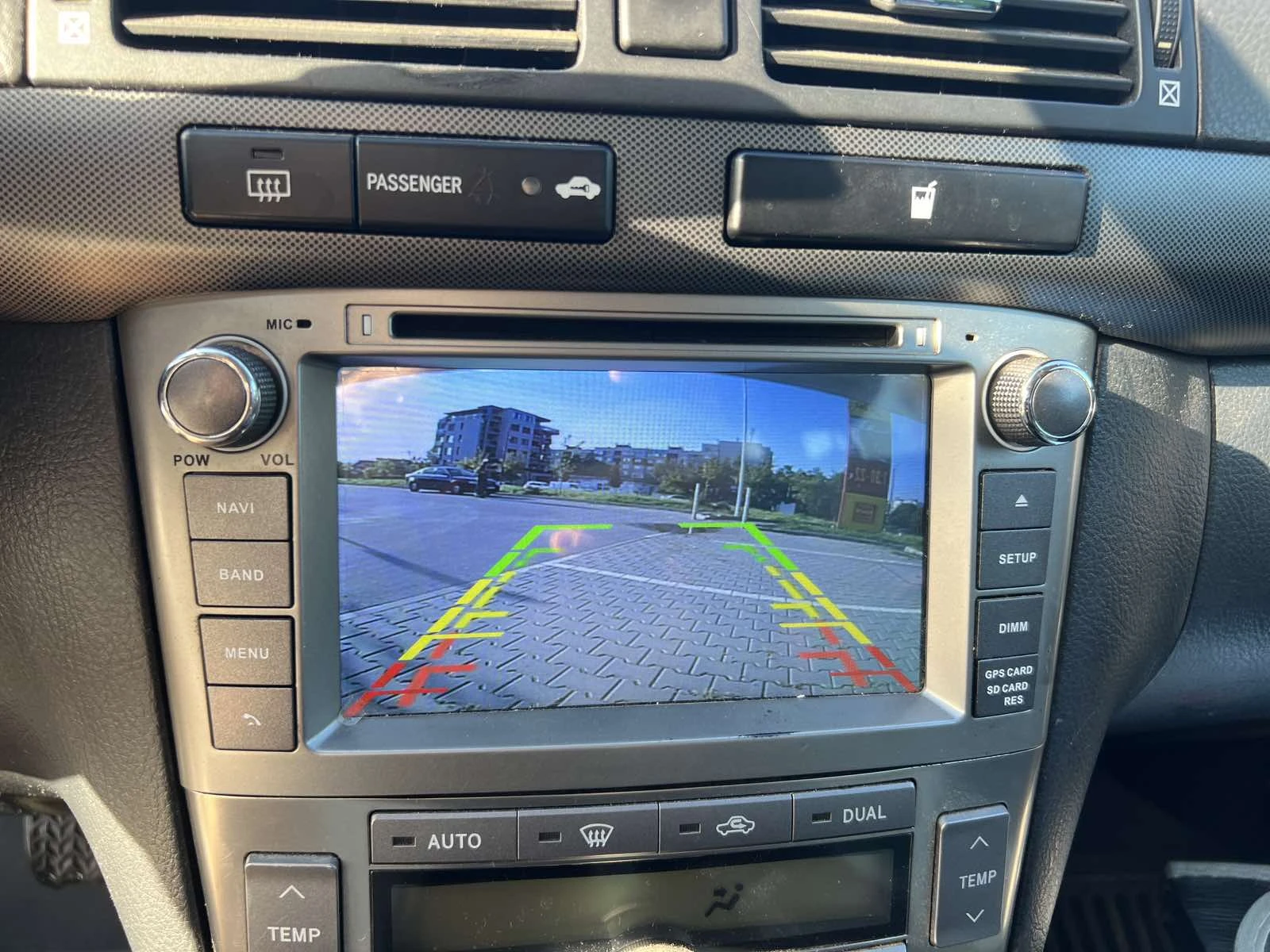 Toyota Avensis Газ/Бензин, снимка 11 - Автомобили и джипове - 55804851