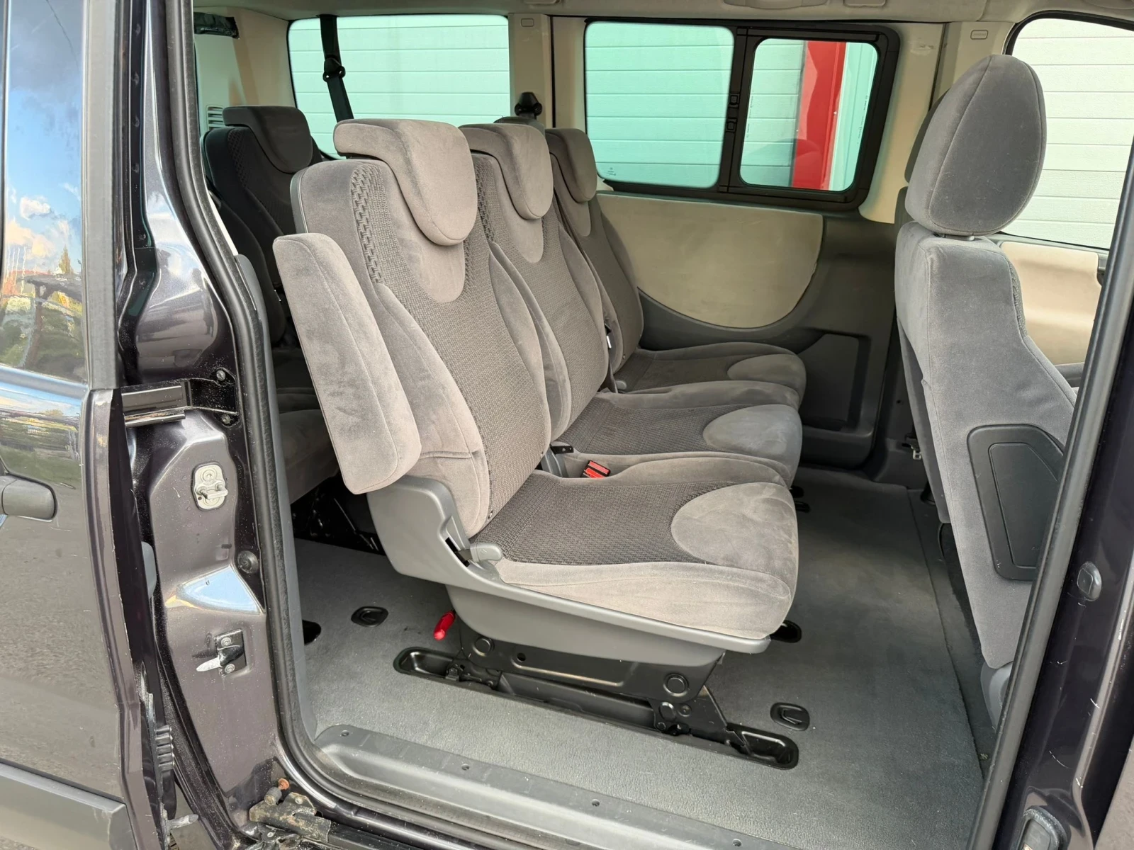 Citroen Jumpy 2.0HDI KLIMATRONIK 8-МЕСТЕН 6-СКОРОСТИ ЛИЗИНГ!!!, снимка 16 - Автомобили и джипове - 55868689