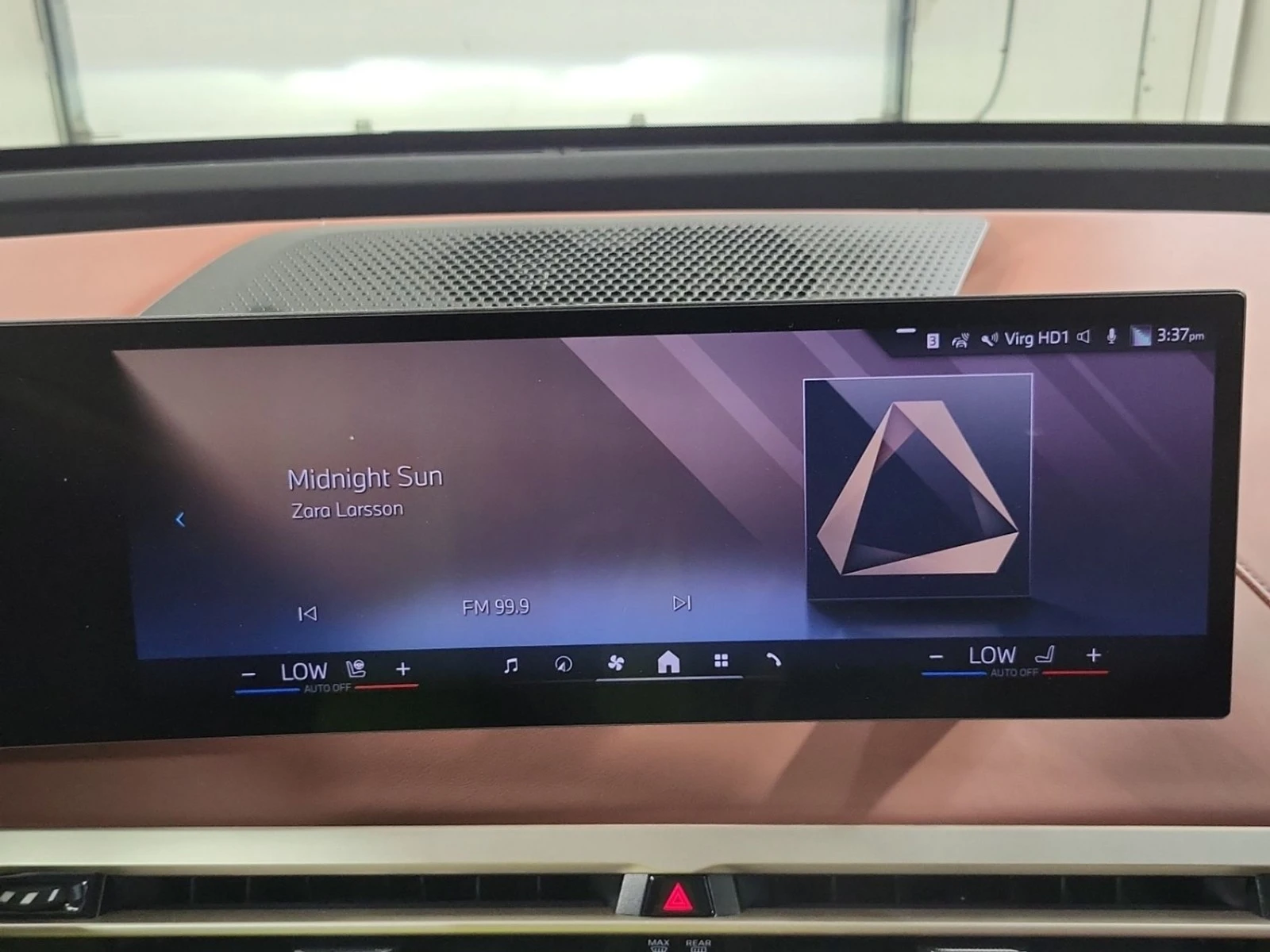 BMW iX Xdrive50* Bowers & Wilkins Diamond* Sky Lounge, снимка 10 - Автомобили и джипове - 56301267