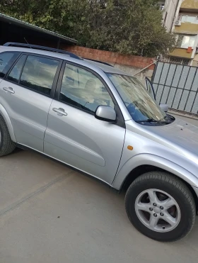 Toyota Rav4 Ръчюна, снимка 10