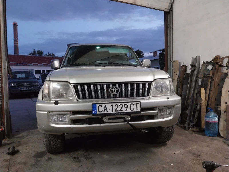 Toyota Land cruiser, снимка 8 - Автомобили и джипове - 48212622