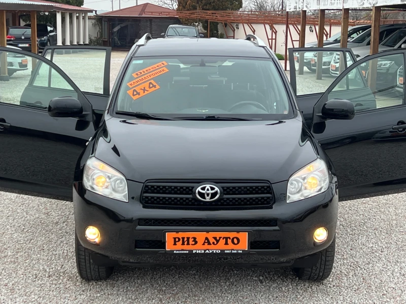 Toyota Rav4 2.2D4D* 6SK* 136KS* 100%KM* ЛИЗИНГ, снимка 2 - Автомобили и джипове - 48245987